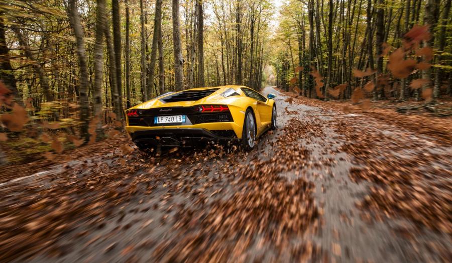  Lamborghini Aventador S 2017 года  (WW) (фото 33 из 74)